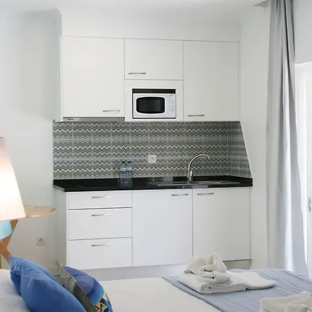 Neptuno Atouguia Da Baleia